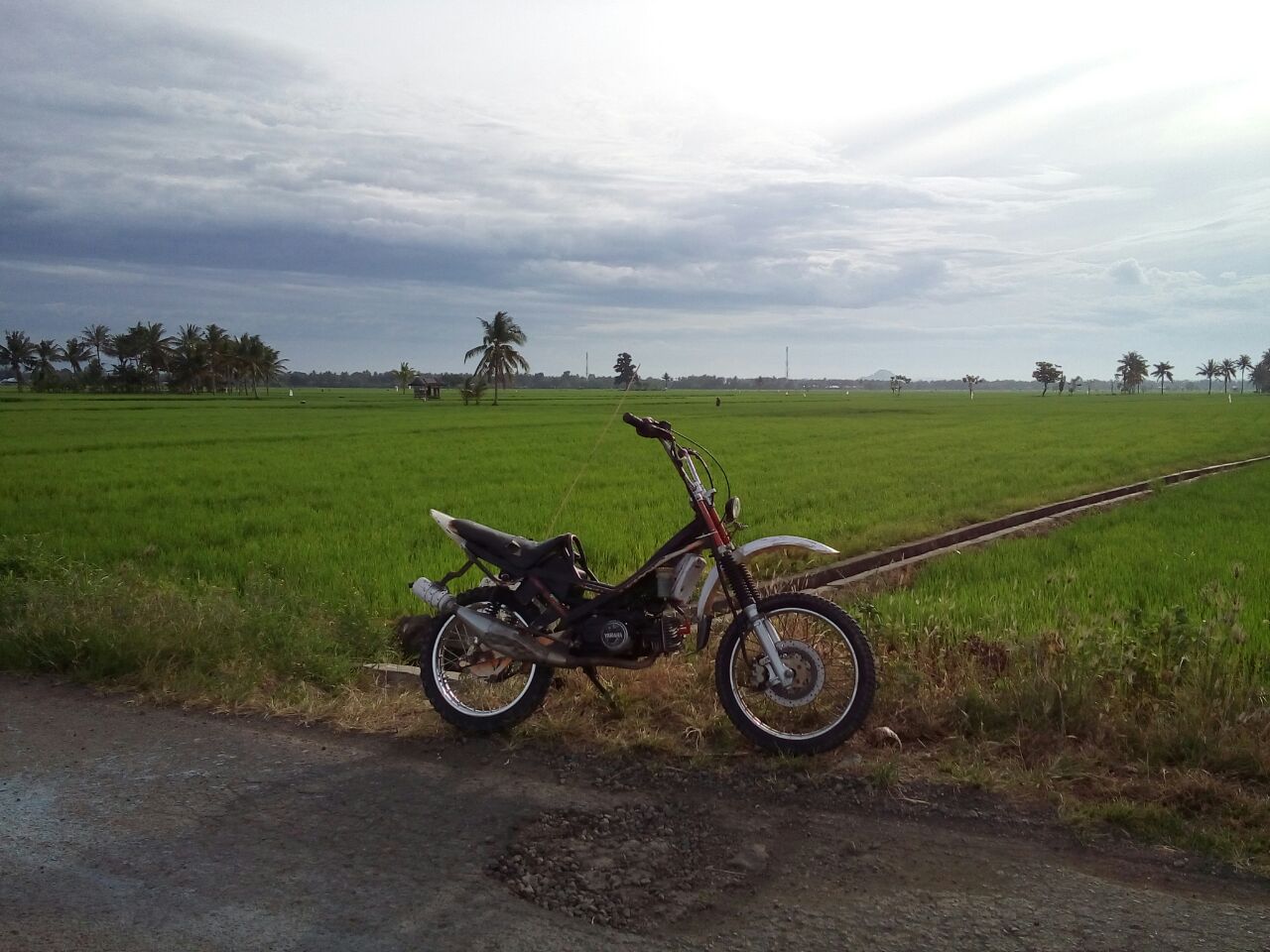 Motor Ojek Ala Sulawesi Celebes Road